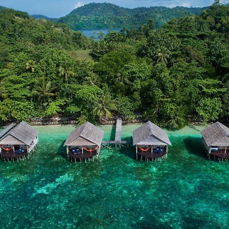 Papua Paradise Eco Resort Pulau Birie Exterior photo