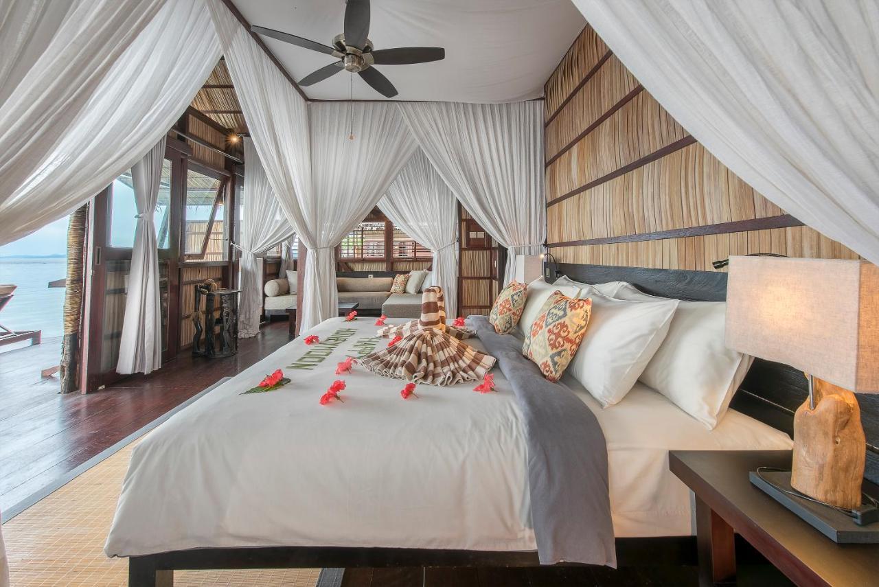 Papua Paradise Eco Resort Pulau Birie Exterior photo